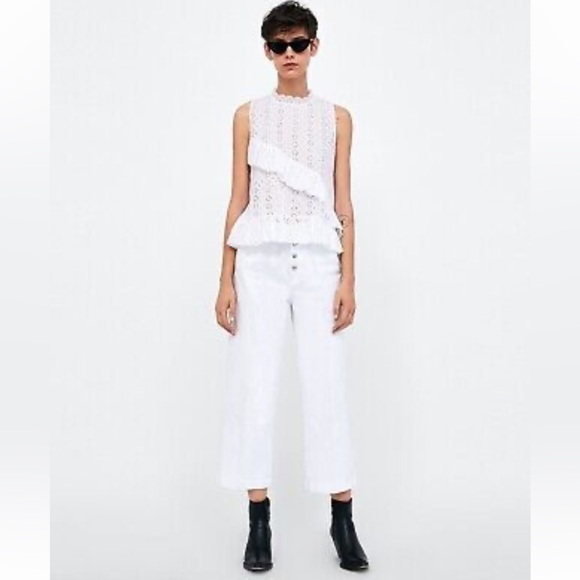 Zara opened eyelet ruffled blouse sleeveless white Size S - Picture 1 of 13